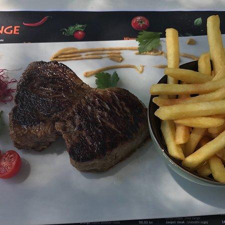 Restaurant Orange & Johnny Bar