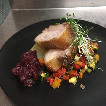 Local No. 90 Bar + Kitchen