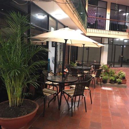 Valeria's Coffee & Pub