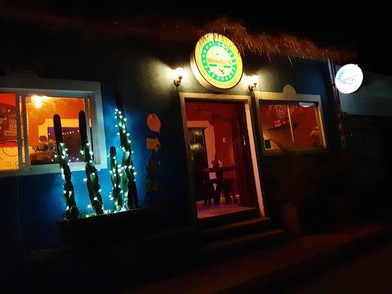 Blondie's Snack & Coffee