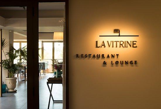 La Vitrine Restaurant & Lounge