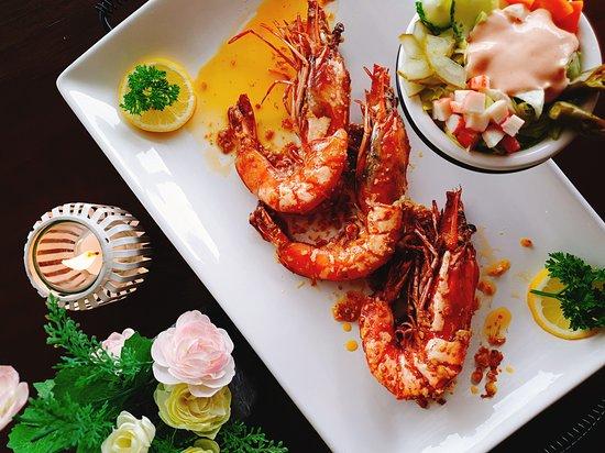 Kun's Stick and Bowl Restaurant