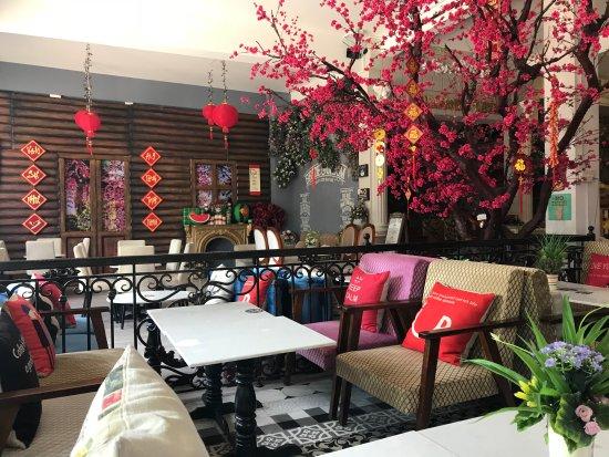 LUCIA Coffee House