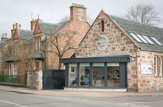 Cafe Artysans at The Muir Hub