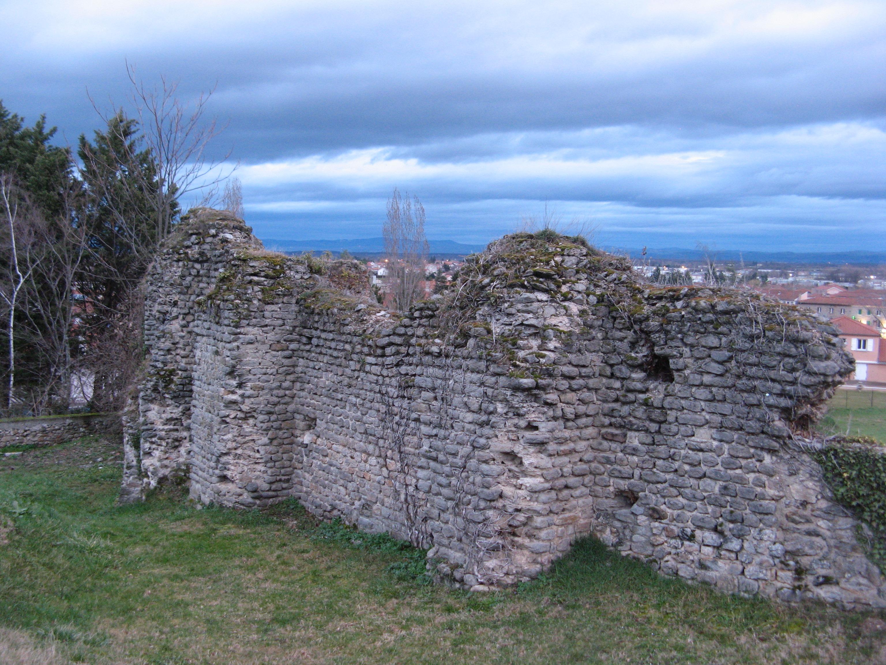 théâtre gallo-romain de Moingt