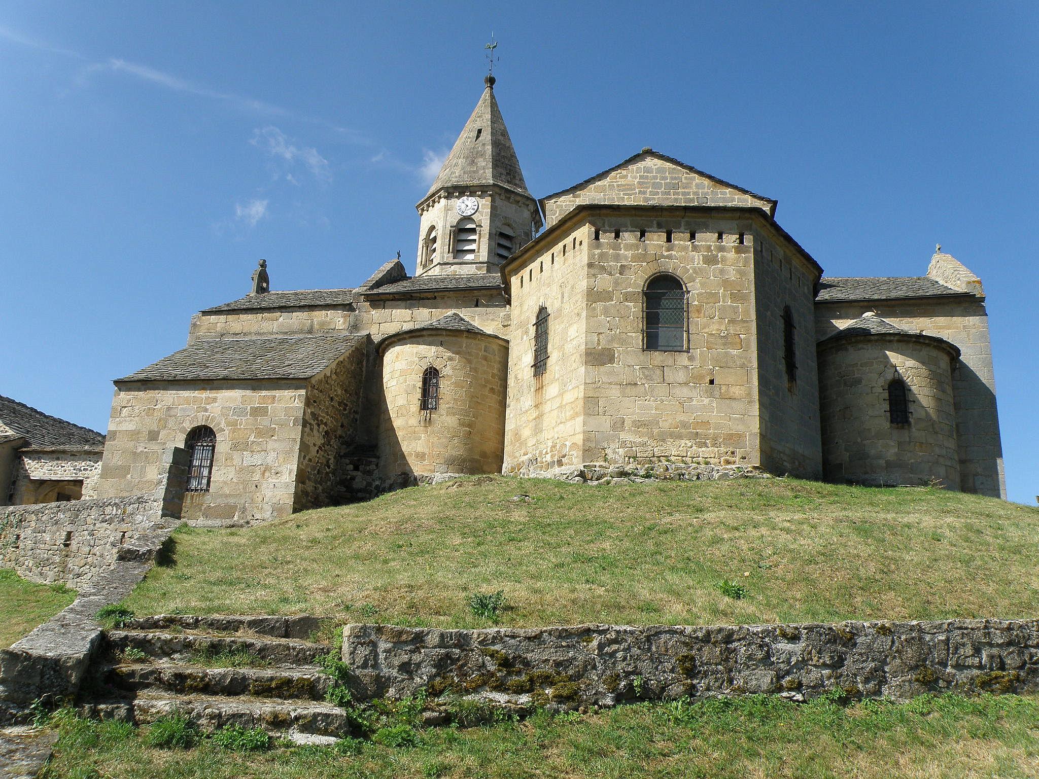 église Saint-Julien de Saint-Julien-Chapteuil