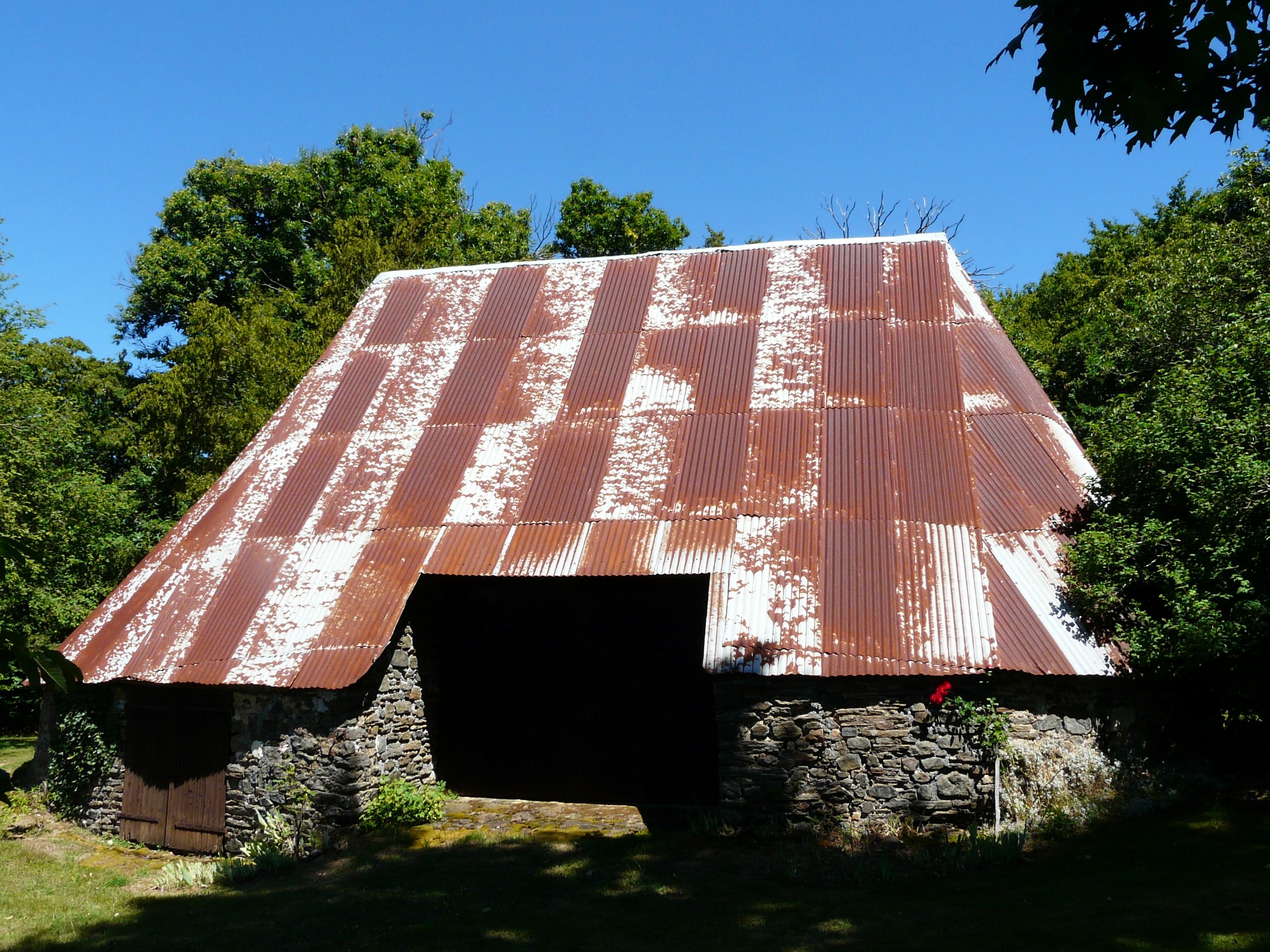 Grange ovale du Montet