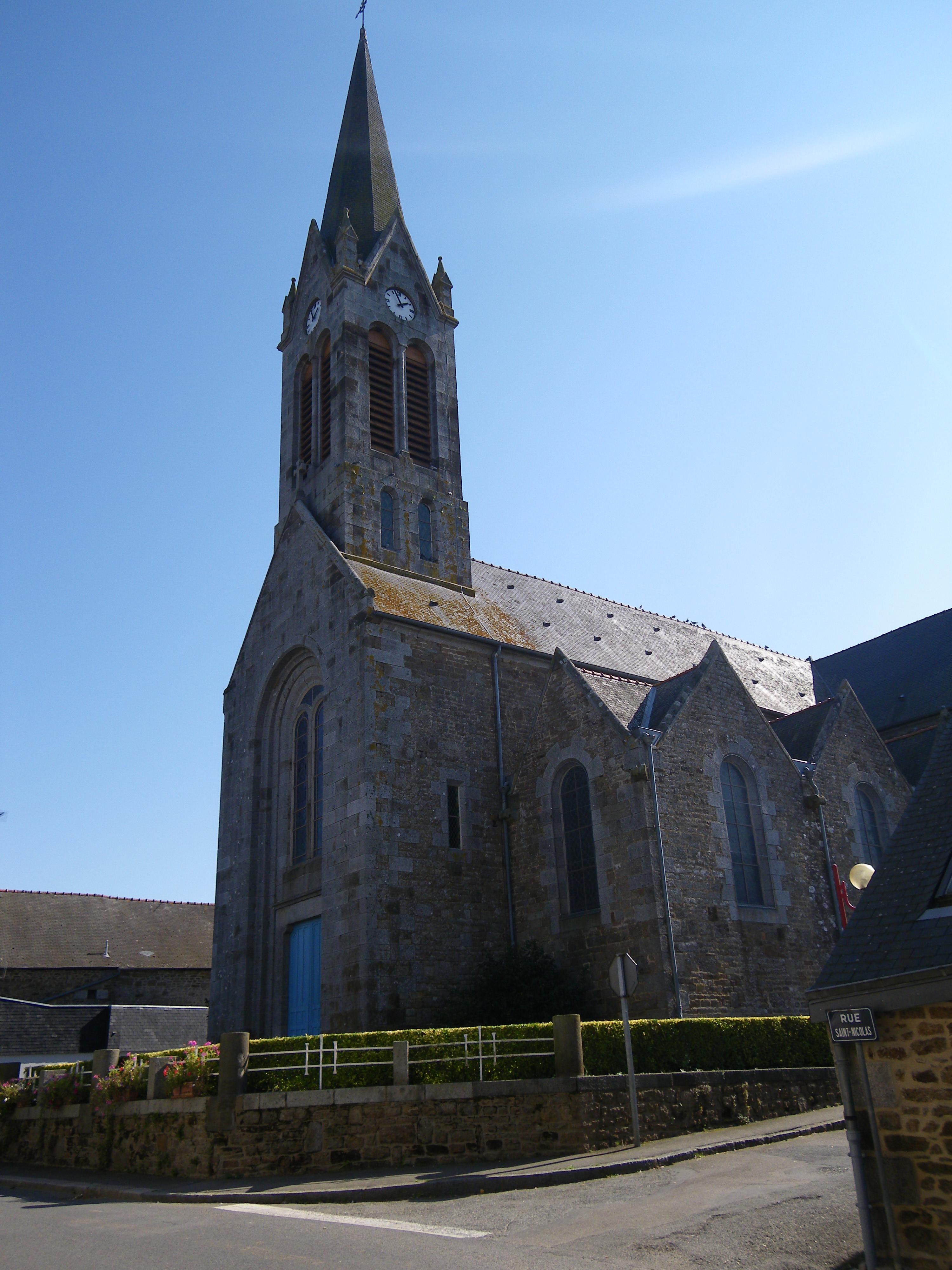 église Saint-Sulpice de Sens-de-Bretagne