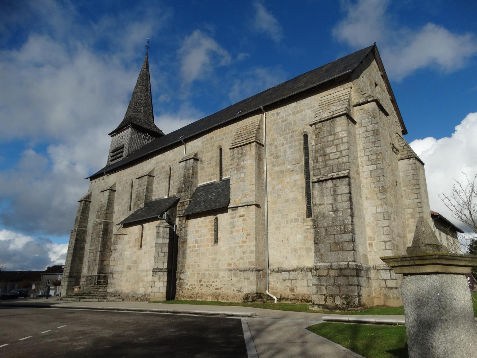 Eglise de l'Ordination-de-Saint-Martin de Bujaleuf