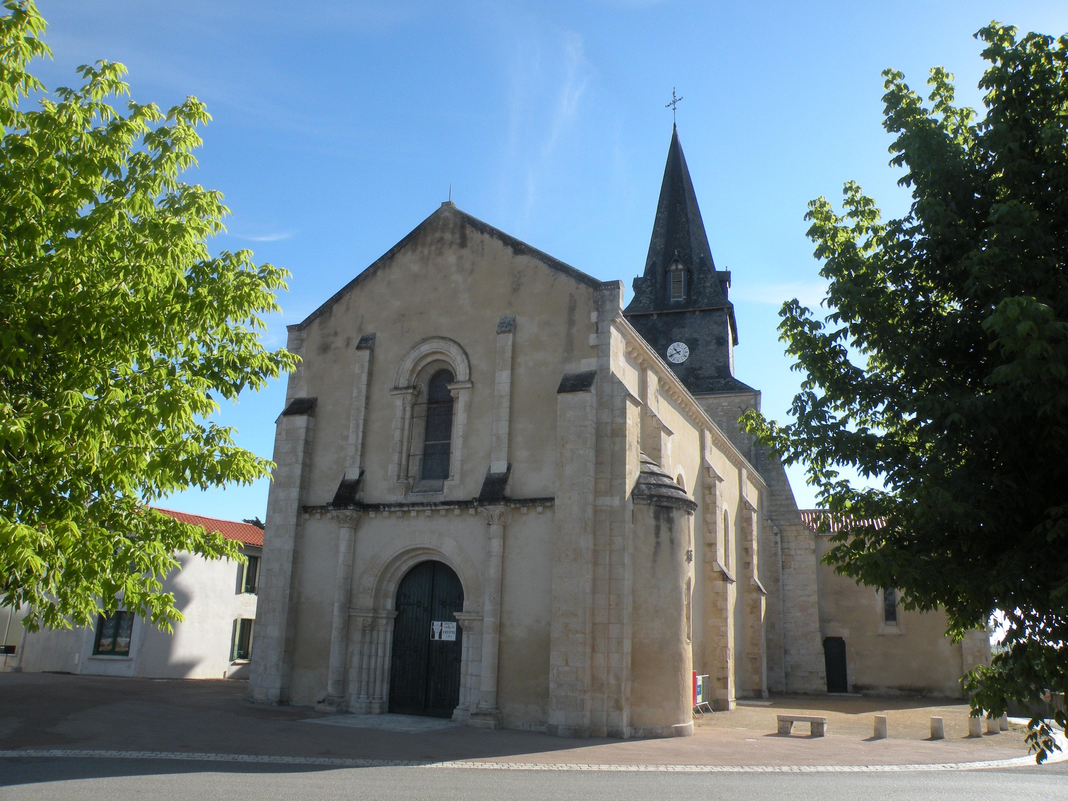 église Saint-Romain de Curzon