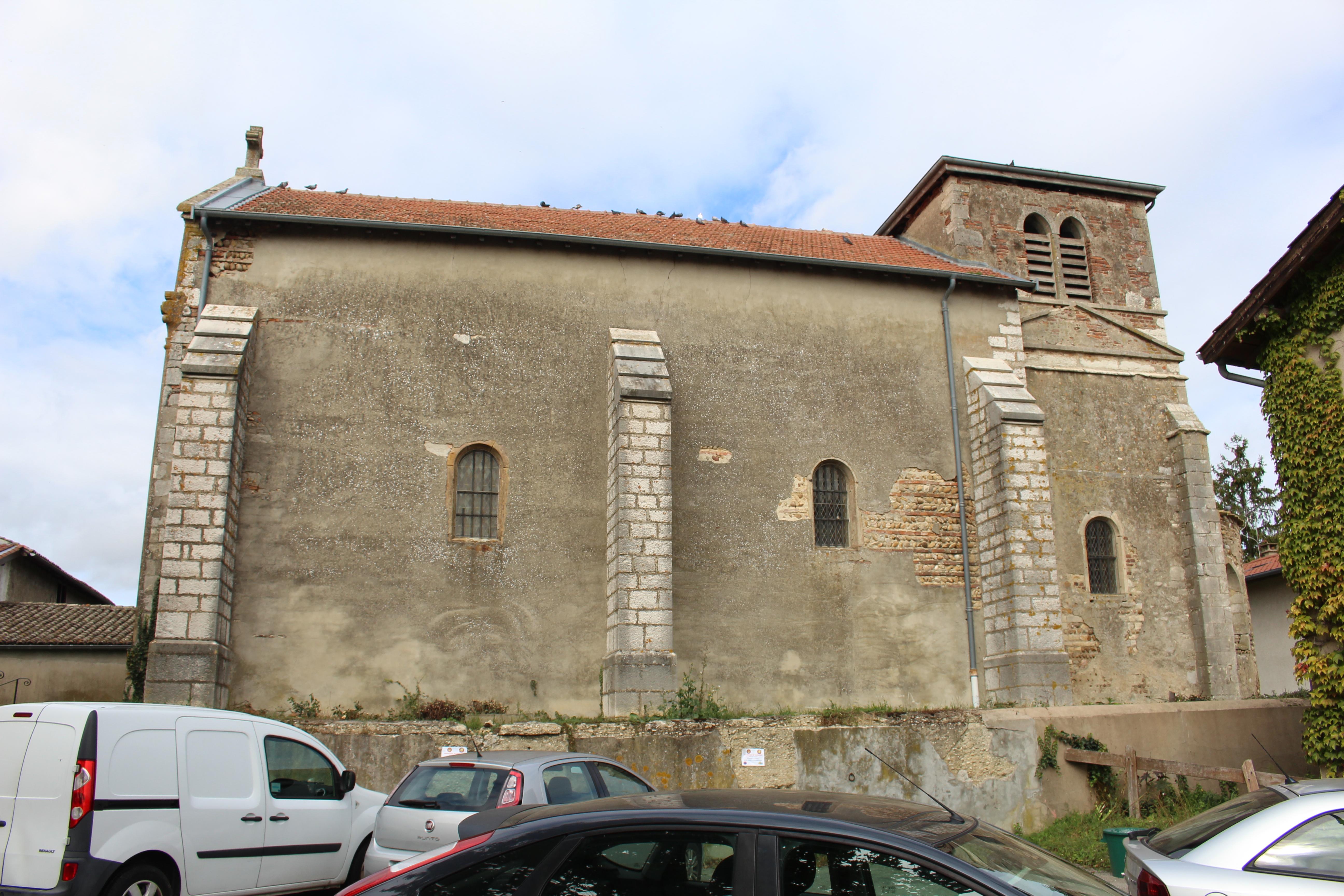 Eglise Saint-Romain de Lapeyrouse
