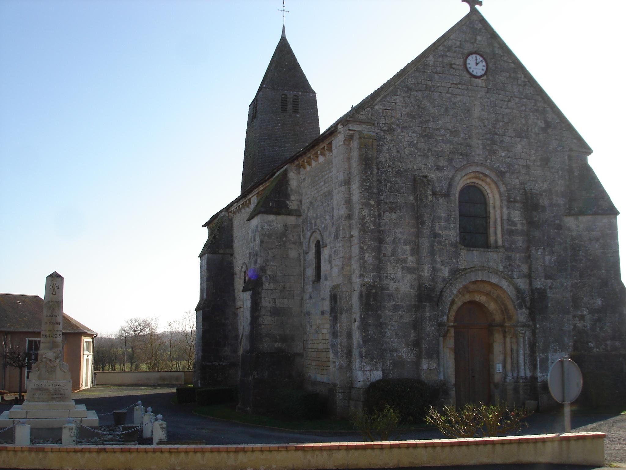 Eglise Saint-Germain de Sassierges-Saint-Germain