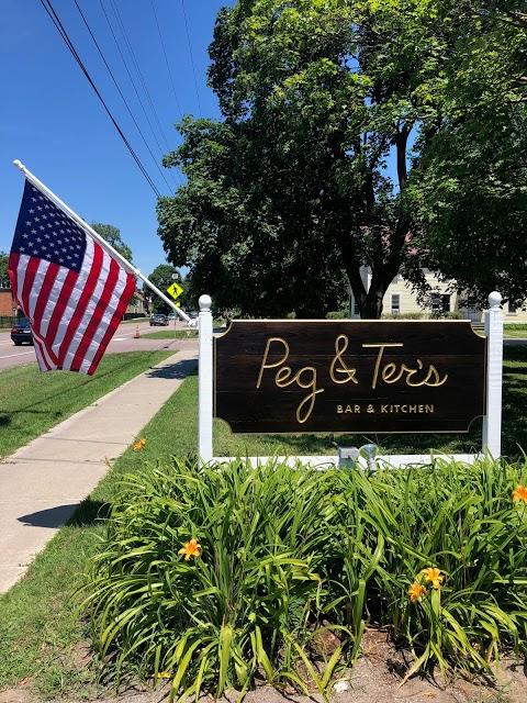 Peg & Ter's Bar and Kitchen