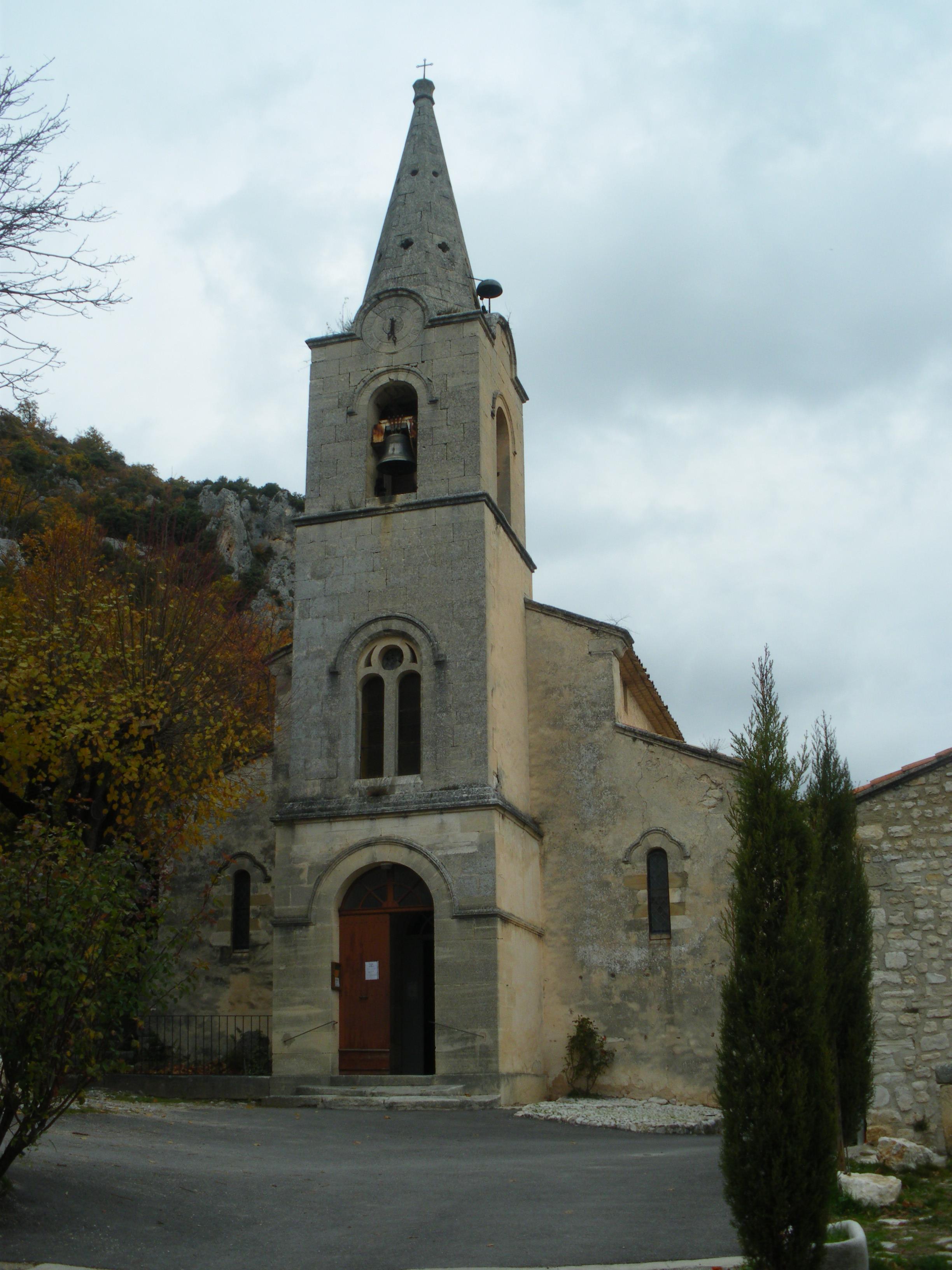 église Saint-Pierre de Monieux