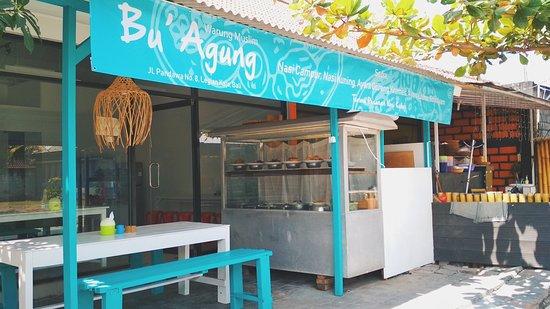 Warung Muslim Bu' Agung