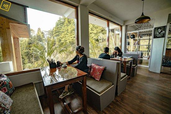 Alt Cafe Dharamkot