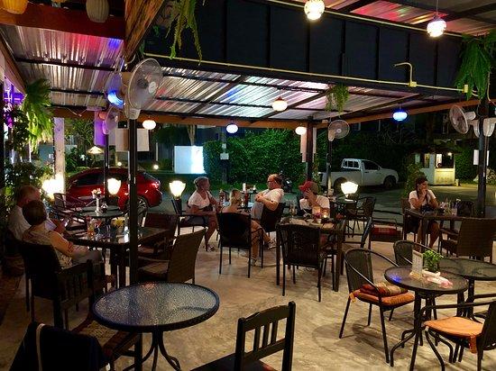 JoJo Bar Khaolak