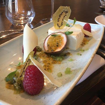 The Devonshire Country Arms Inn