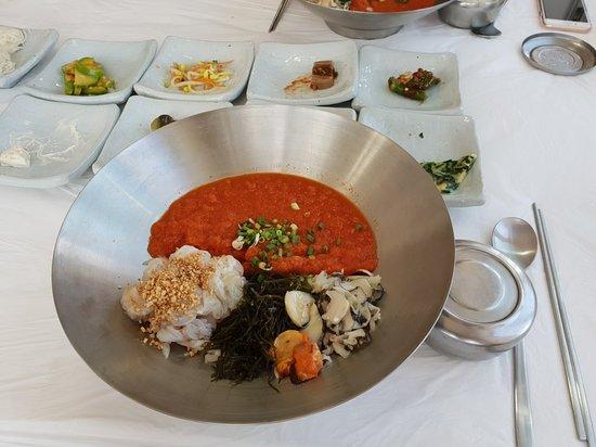 One Heart Naturally Growing Sashimi Restaurant