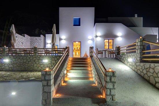 To Rantevou Tis Alikis Cafe