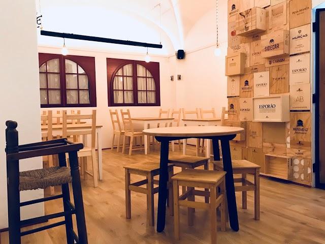 Chafarica Tapas & Wine Bar