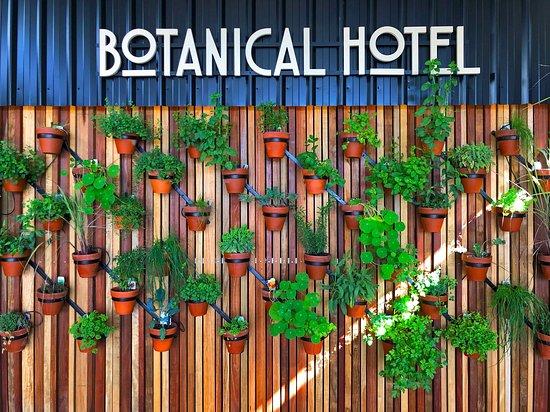 Botanical Hotel
