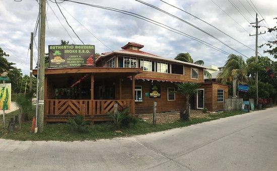 Tres Cocos Waffle And Smokehouse