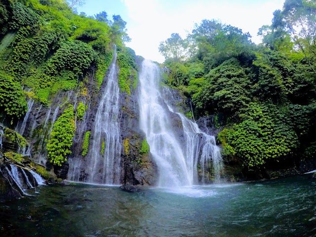 Banyumala Twin Waterfalls
