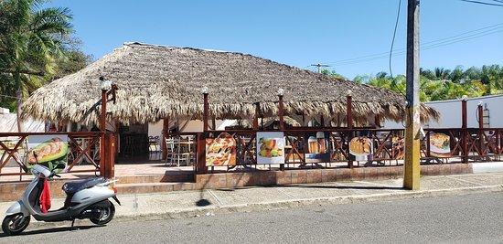 Rancho Tipico Yacquelin