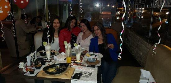 Jack & Jhonas Bar Food