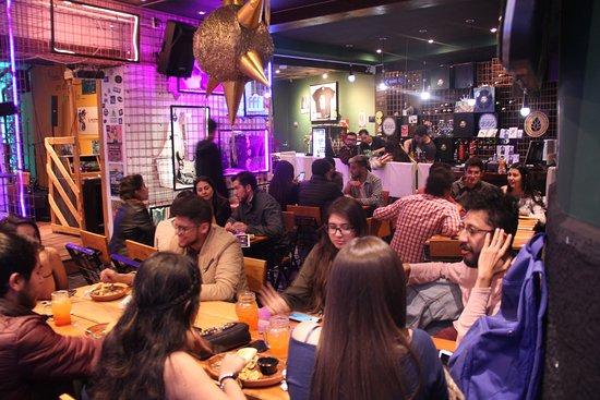 1865 Ecuadorian Rock Museum