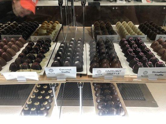 Sleek Chocolates & Cafe