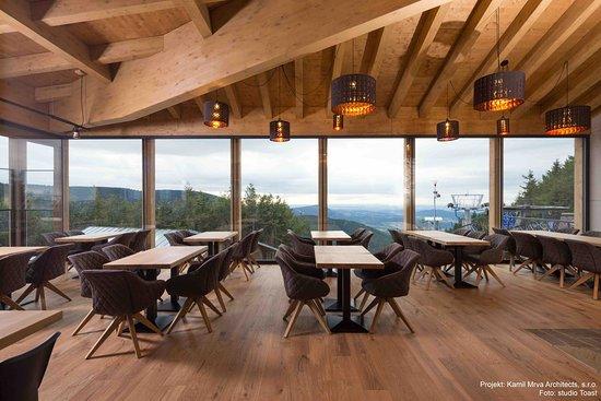 Restaurace horni stanice Pustevny