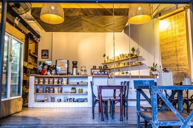 Roots Plant-based cafe