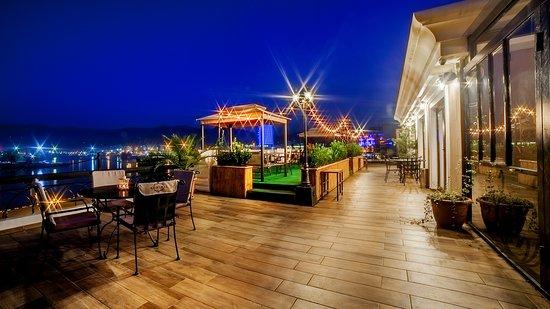 The Admiral's Terrace