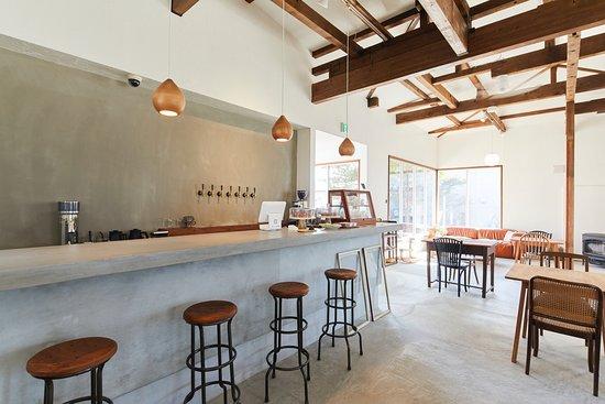 Haku Hostel & Cafe+Bar