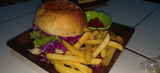 Fresh Sea Food Ayu Nadi Resto