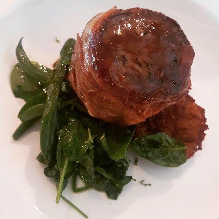 Saltwater Bar & Kitchen