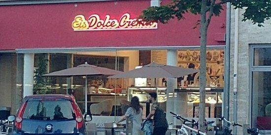 Eisdiele "Dolce Crema"