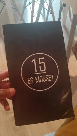 15 Es Mosset