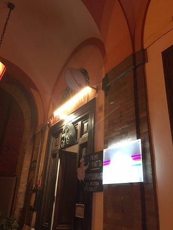 Agli Artisti Pizzeria