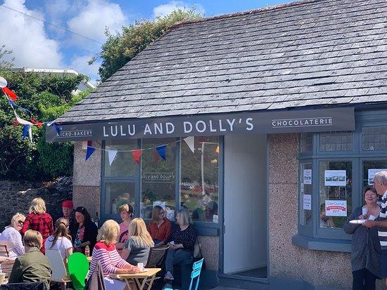 Lulu and Dollys Micro-Bakery & Chocolaterie