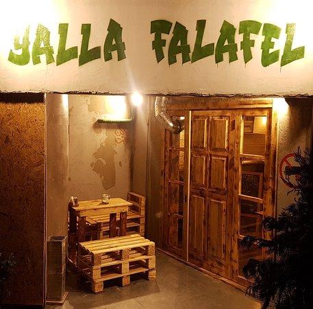 Yalla Falafel