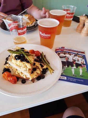 Cake n Bake Brunch & Cocktails