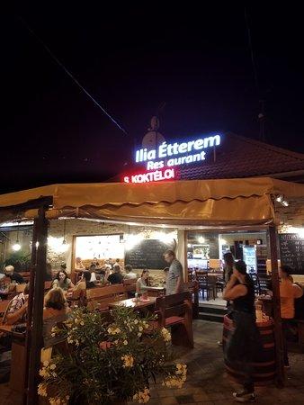 ilia Etterem es Bufe