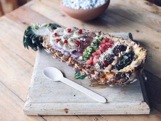 SqueezeMe-Arugam Bay