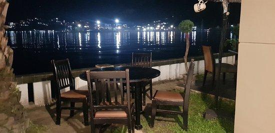 Cartenz Swiss-Cafe Restaurant