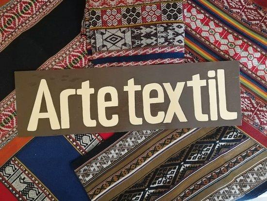 Museo de la Alpaca full burgers