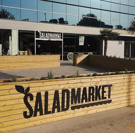 Salad Market Esplugues