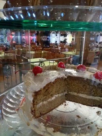 La Placita Cafeteria & Restaurant